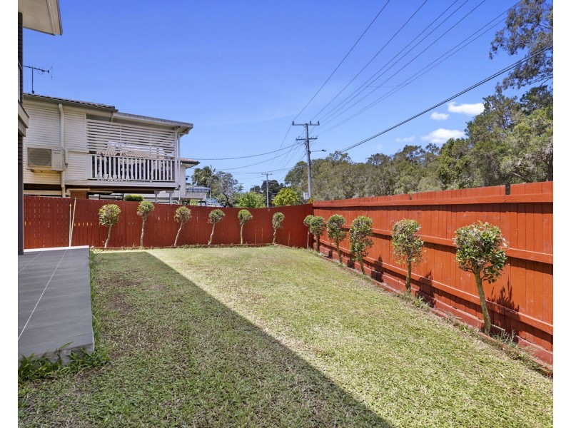 1 ARAKURTA ST, Lota QLD 4179
