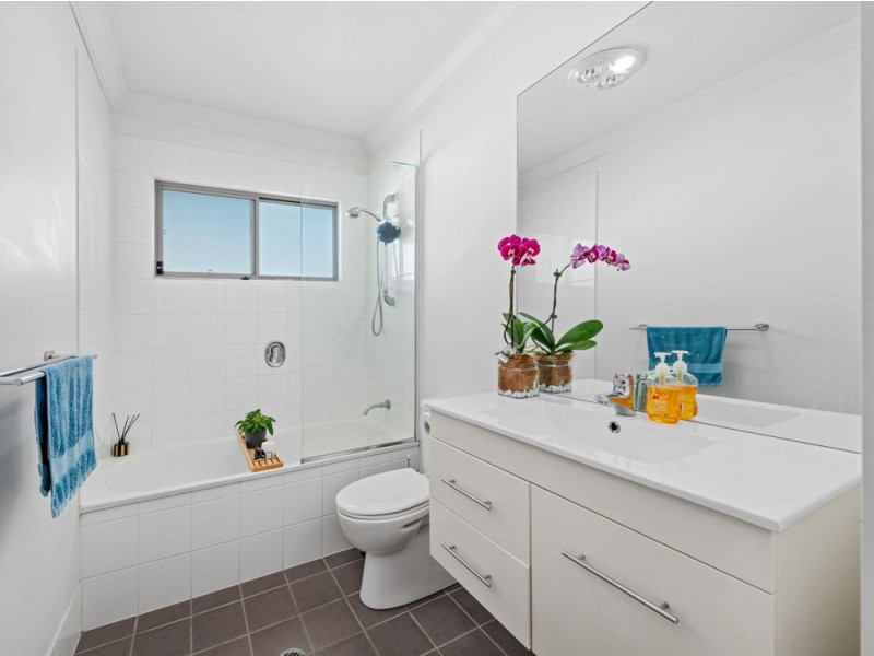 18/200 Meadowlands Road, Carina QLD 4152