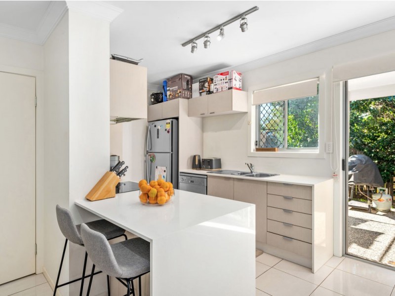 18/200 Meadowlands Road, Carina QLD 4152