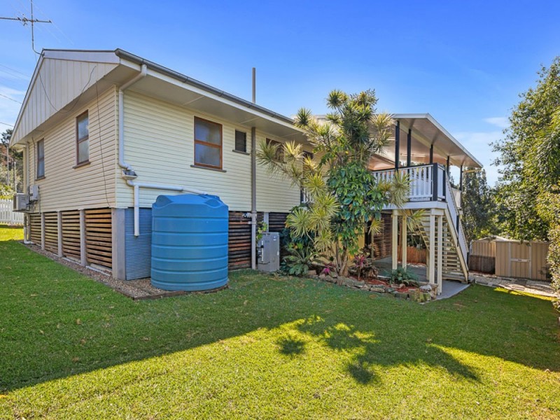 35 Sixth Avenue, Coorparoo QLD 4151