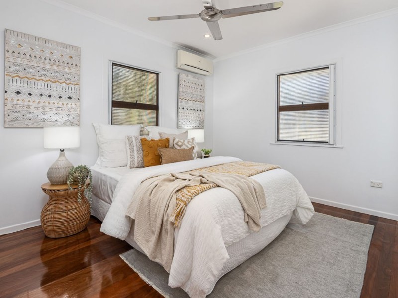 35 Sixth Avenue, Coorparoo QLD 4151