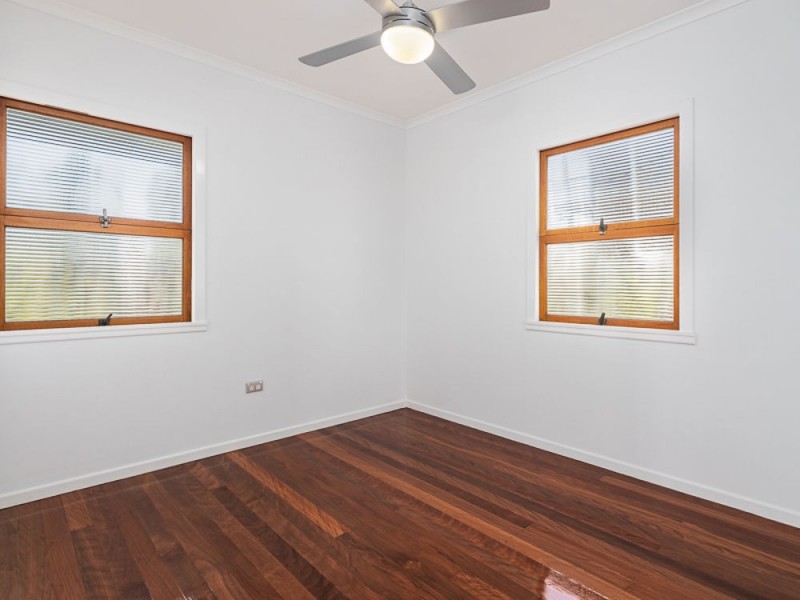 35 Sixth Avenue, Coorparoo QLD 4151