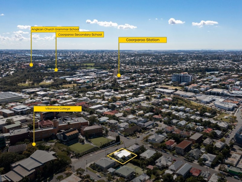 35 Sixth Avenue, Coorparoo QLD 4151