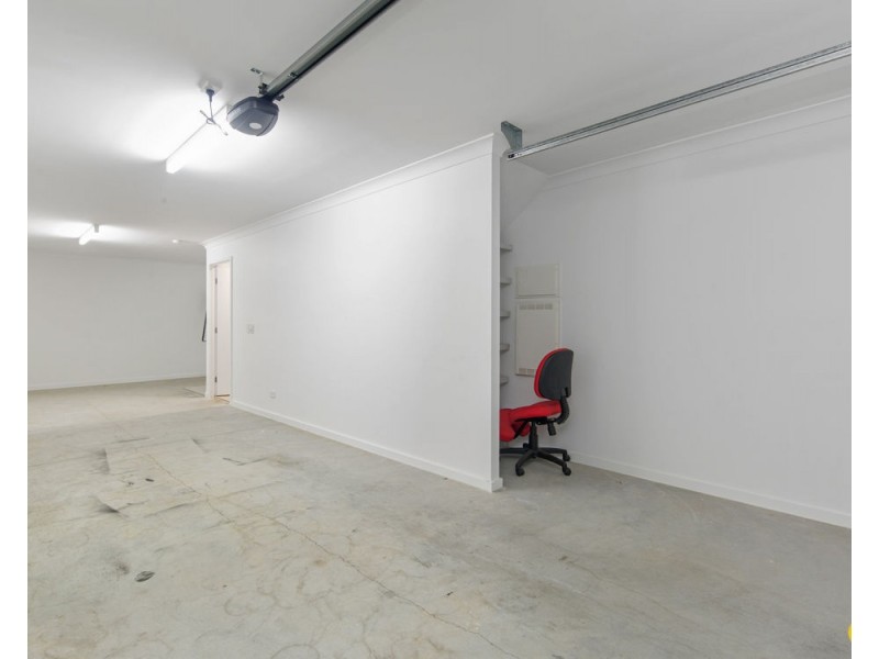 4/5 Troubridge St, Mount Gravatt East QLD 4122