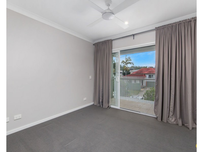4/5 Troubridge St, Mount Gravatt East QLD 4122