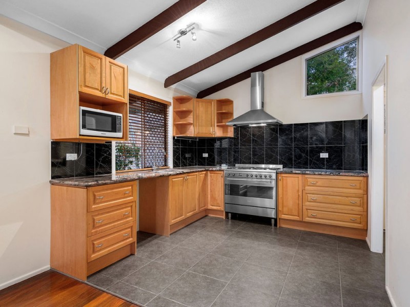 32 Norcombe Street, Carina QLD 4152