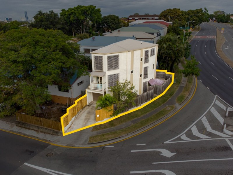 369 Enoggera Road, Newmarket QLD 4051