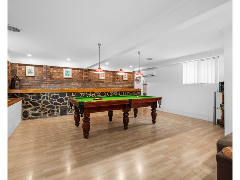 16 Hillside Drive, Daisy Hill QLD 4127