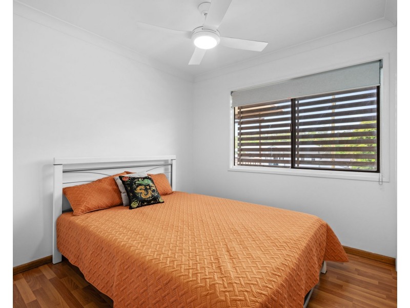 16 Hillside Drive, Daisy Hill QLD 4127