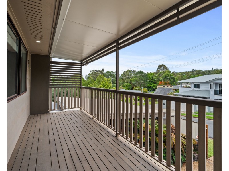 16 Hillside Drive, Daisy Hill QLD 4127