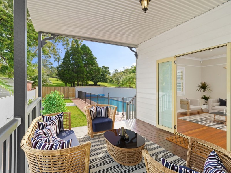 16 Eskgrove Street, East Brisbane QLD 4169