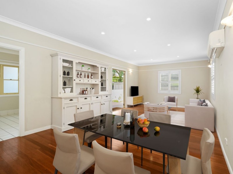 16 Eskgrove Street, East Brisbane QLD 4169