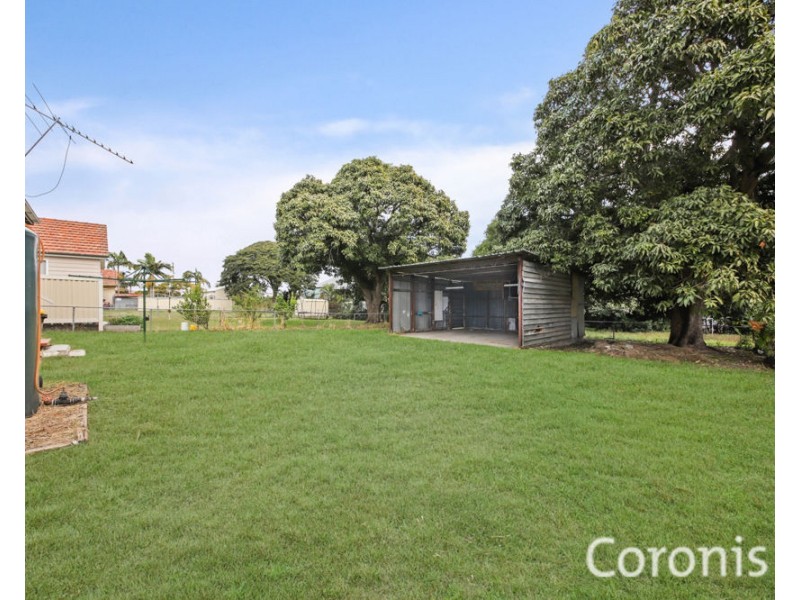 8 NETTLETON CRESCENT, Moorooka QLD 4105