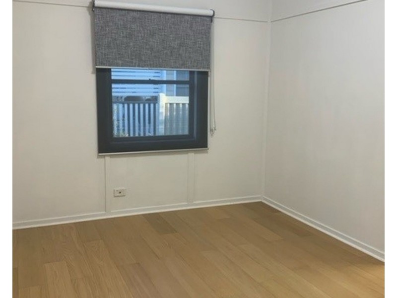 8 NETTLETON CRESCENT, Moorooka QLD 4105