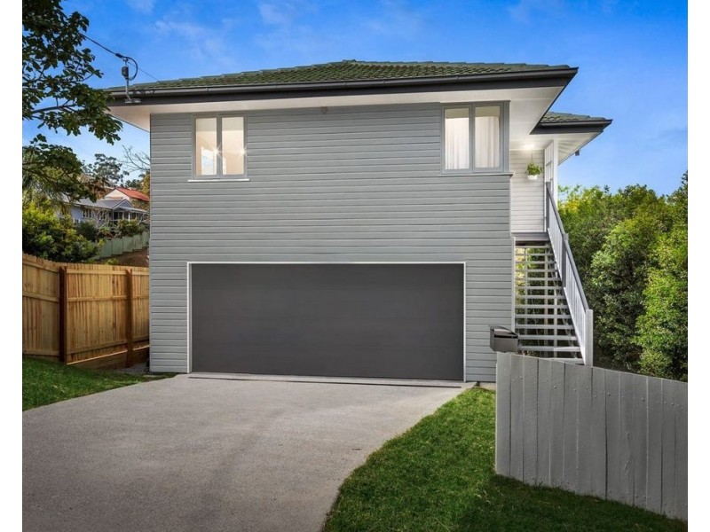 27 Mapleton Street, Mount Gravatt East QLD 4122