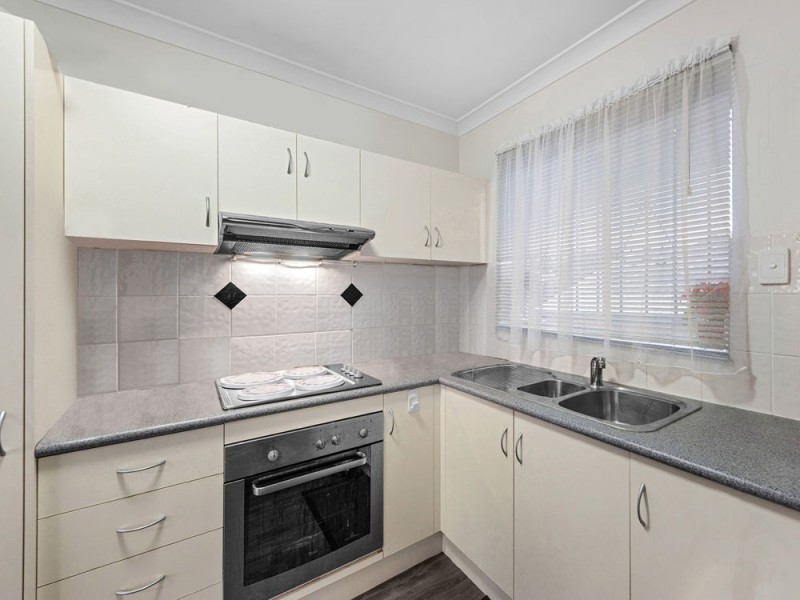 8/77 Kirkland Avenue, Coorparoo QLD 4151