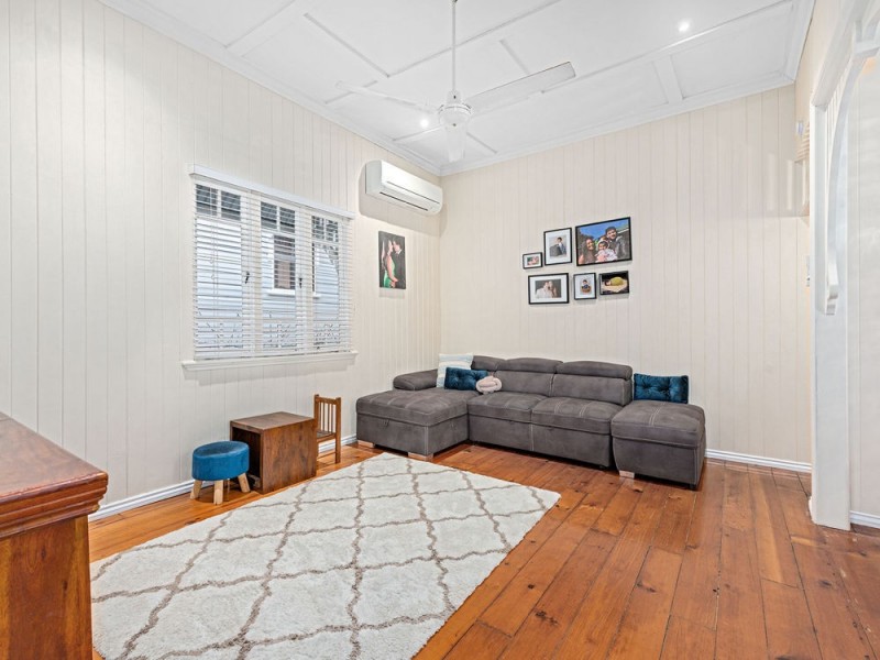 93 Pembroke Road, Coorparoo QLD 4151