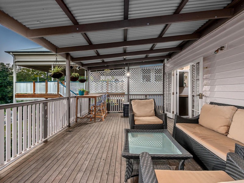 93 Pembroke Road, Coorparoo QLD 4151