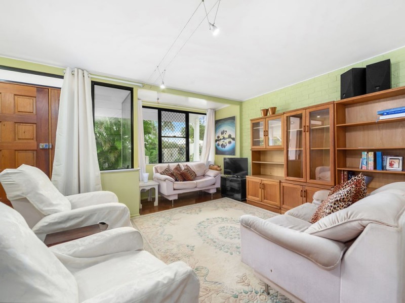 55 Mount Gravatt Road, Upper Mount Gravatt QLD 4122