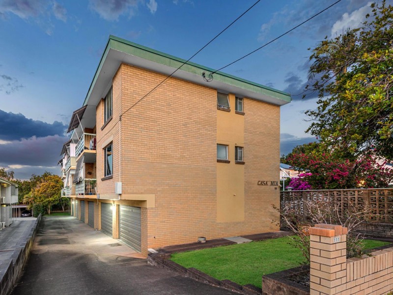 2/111 Kirkland Avenue, Coorparoo QLD 4151