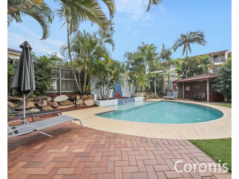 1/2 Waverley Road, Taringa QLD 4068