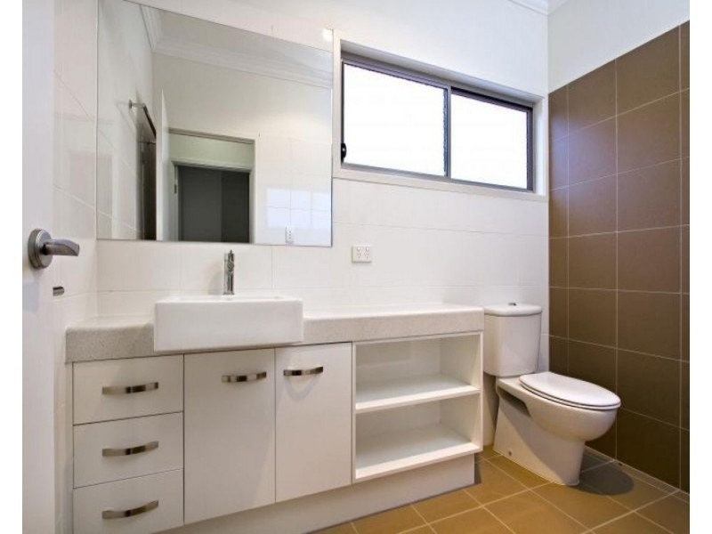 4/13 Abbott Street, Camp Hill QLD 4152