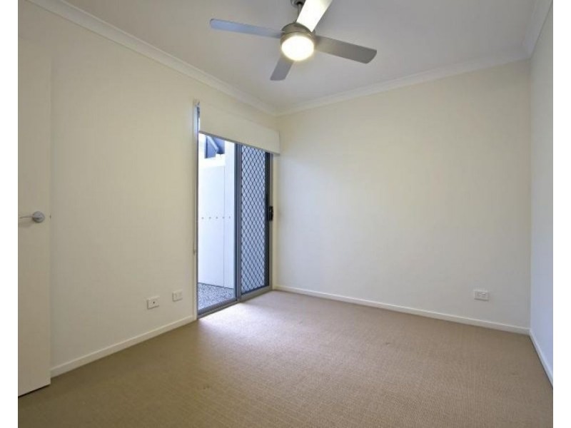 4/13 Abbott Street, Camp Hill QLD 4152