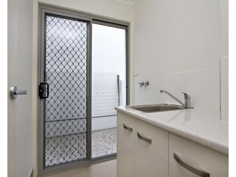 4/13 Abbott Street, Camp Hill QLD 4152