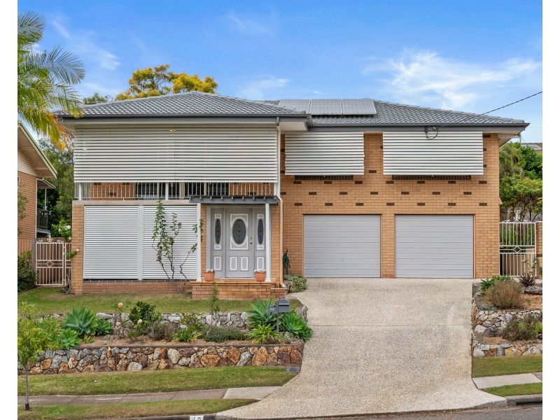 42 Luprena Street, Mansfield QLD 4122