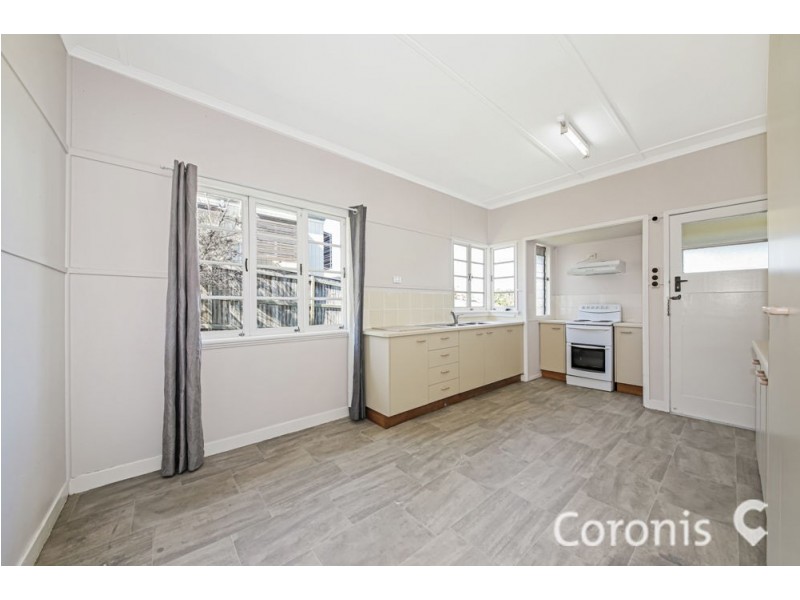 227 Winstanley Street, Carina Heights QLD 4152