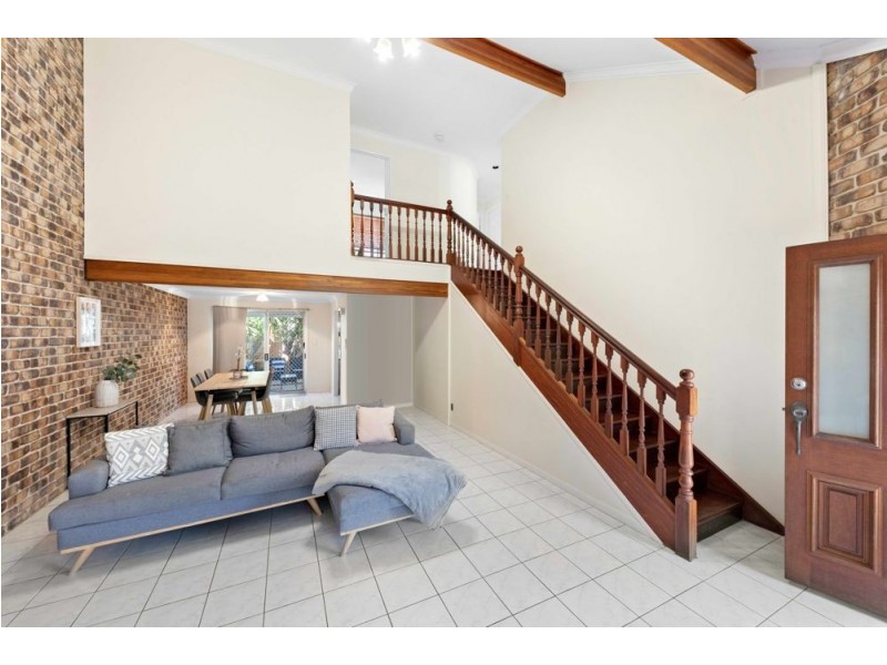 2/34 Key Street, Morningside QLD 4170