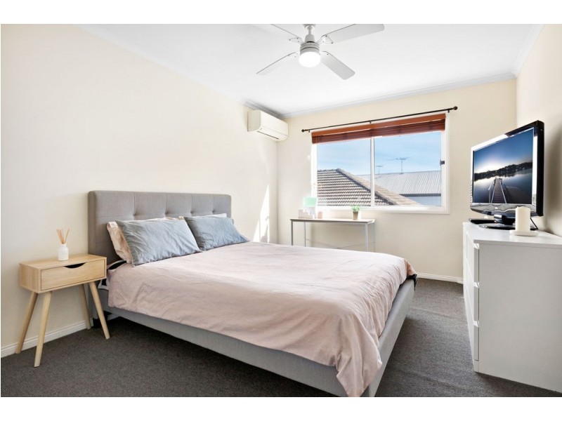 2/34 Key Street, Morningside QLD 4170
