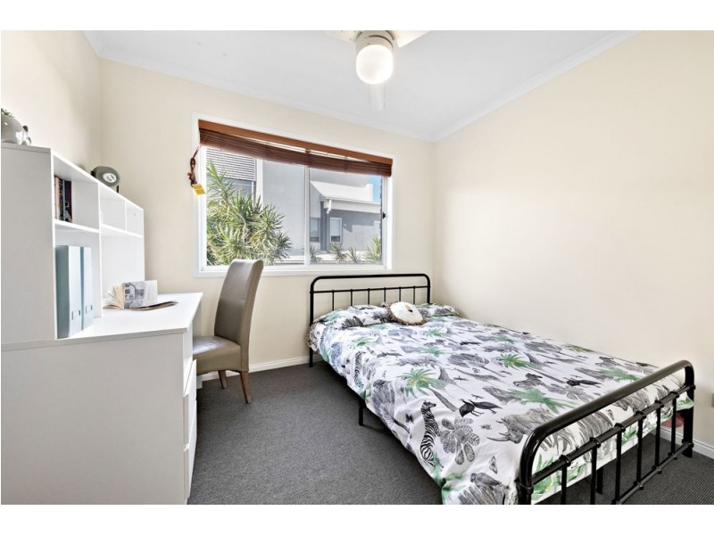 2/34 Key Street, Morningside QLD 4170