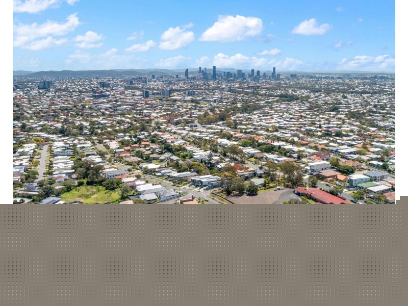 7 Buena Vista Ave, Coorparoo QLD 4151