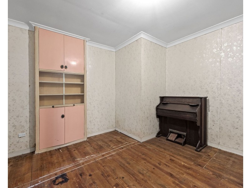 46 Corfield Street, Carina QLD 4152