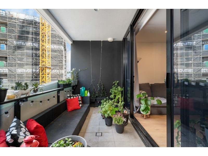 1001/17 Deshon Street, Woolloongabba QLD 4102