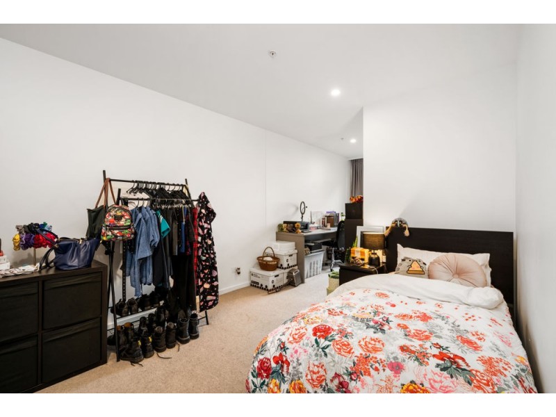 1001/17 Deshon Street, Woolloongabba QLD 4102