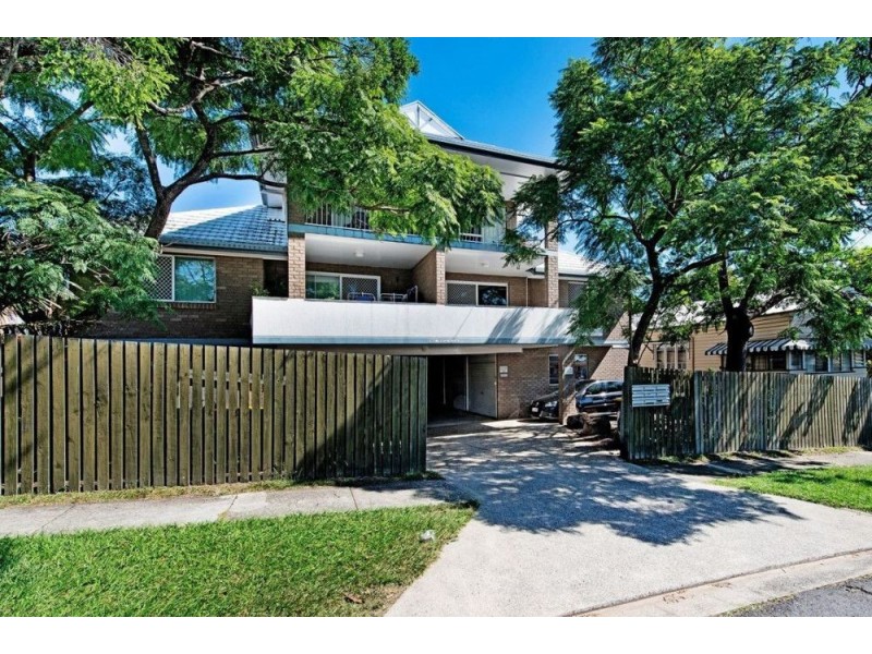 7/11 Shakespeare Street, Coorparoo QLD 4151