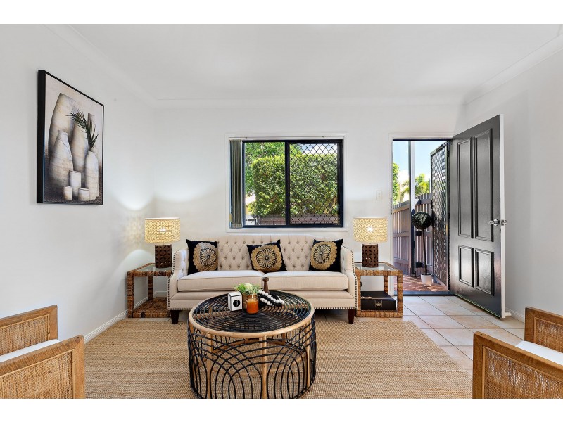 2/28 Key Street, Morningside QLD 4170