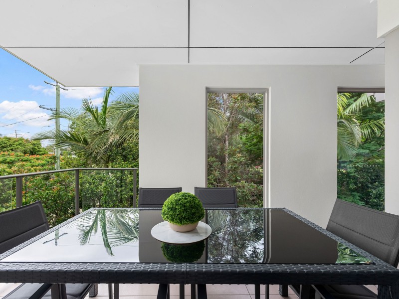 24/11 Riding Road, Hawthorne QLD 4171