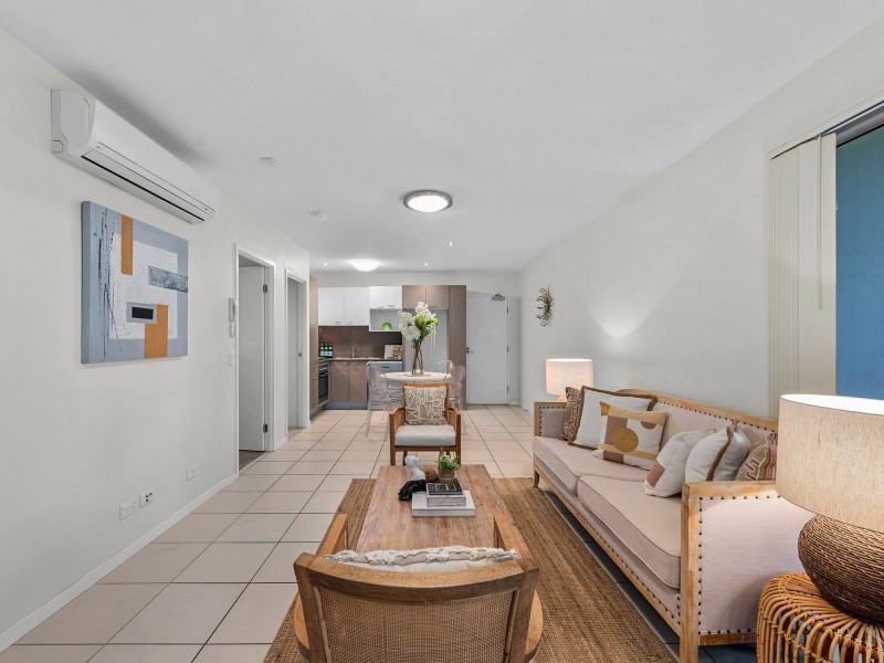 24/11 Riding Road, Hawthorne QLD 4171