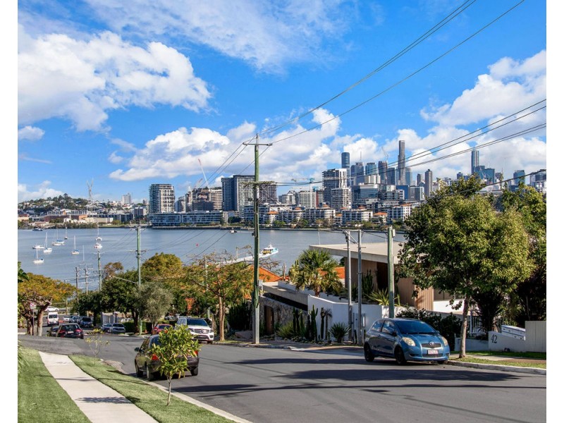 1/42 Toorak Road, Hamilton QLD 4007