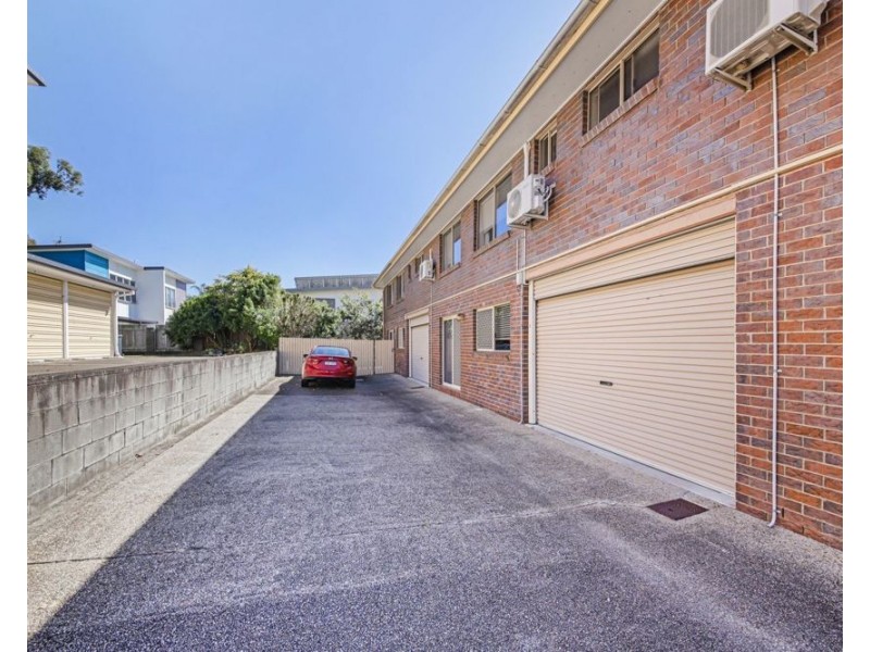 2/43 Norfolk Street, Coorparoo QLD 4151