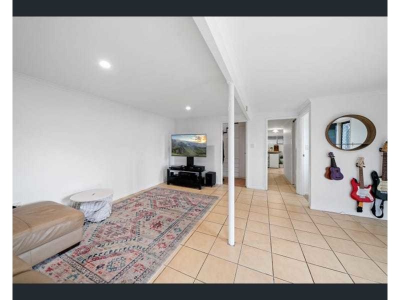 24 Alpinia Street, Alexandra Hills QLD 4161