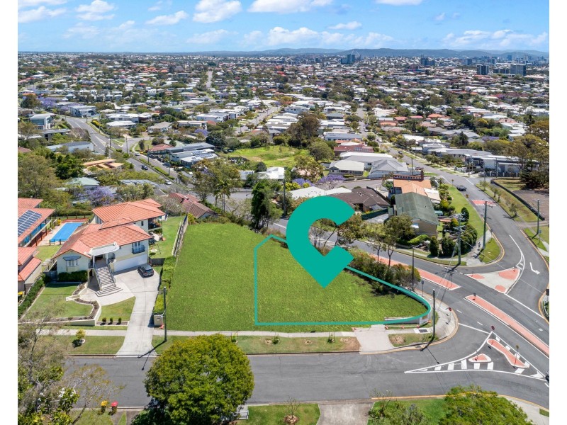 5 Buena Vista Avenue, Coorparoo QLD 4151