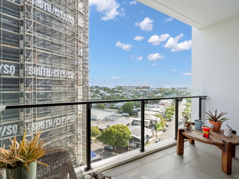1009/148 Logan Road, Woolloongabba QLD 4102