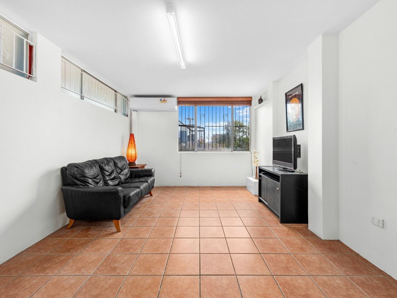 1/50 Hampstead Road, Highgate Hill QLD 4101