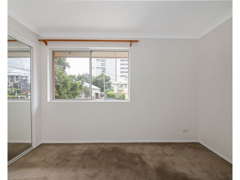 4/24 Princess Street, Kangaroo Point QLD 4169