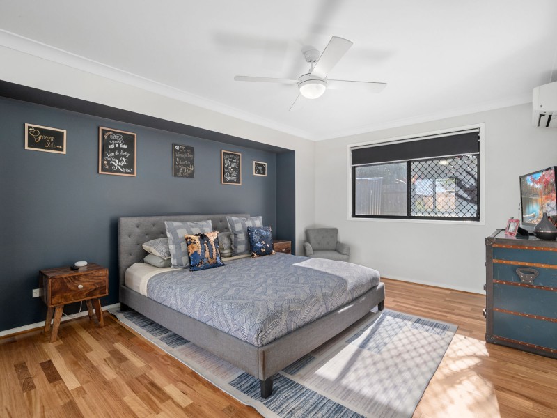 10 Hoskins Drive, Wellington Point QLD 4160