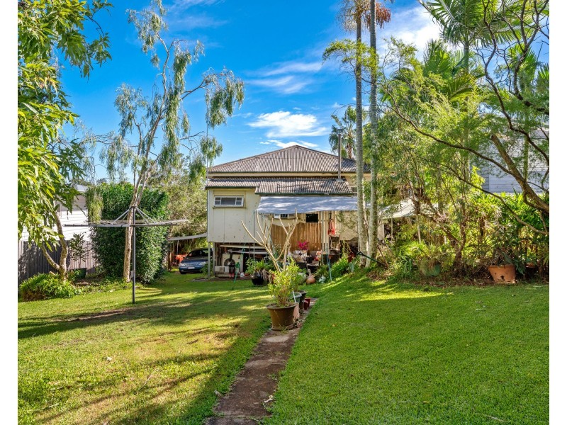 38 Renton Street, Camp Hill QLD 4152